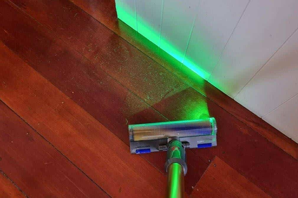 Dyson V15s Detect Submarine: Unsere Erfahrung mit smarter Reinigung